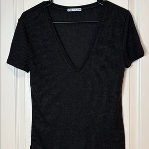 Zara Short Sleeve V-Neck Top